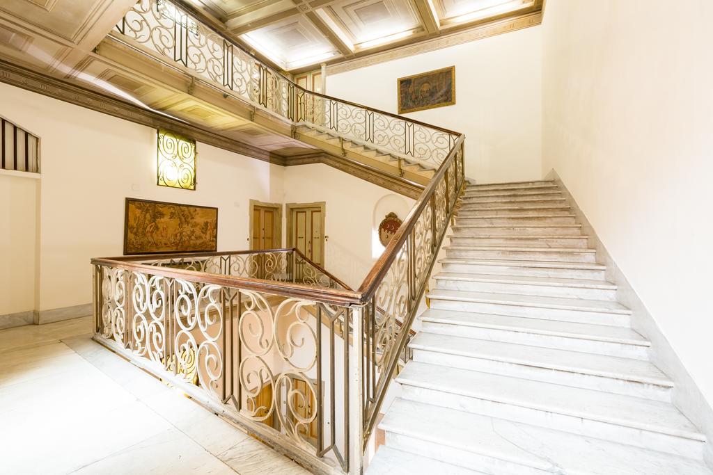 Colosseo Luxury Apartment Rome Exterior photo